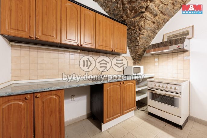 Prodej, Obchodní objekt, Nejdek