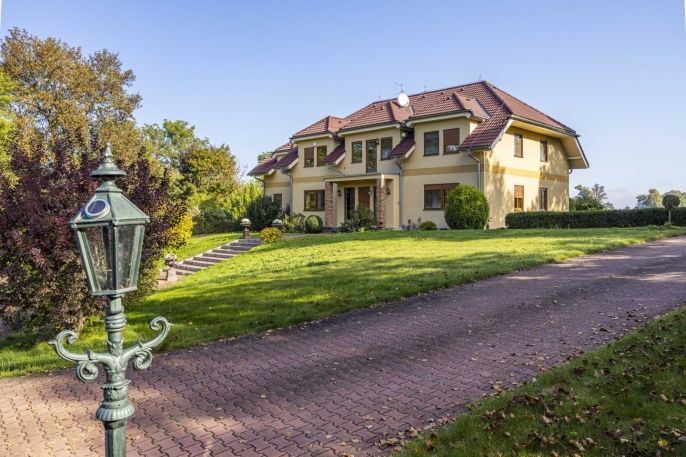 Prodej, Zemědělská usedlost, Kostomlaty nad Labem