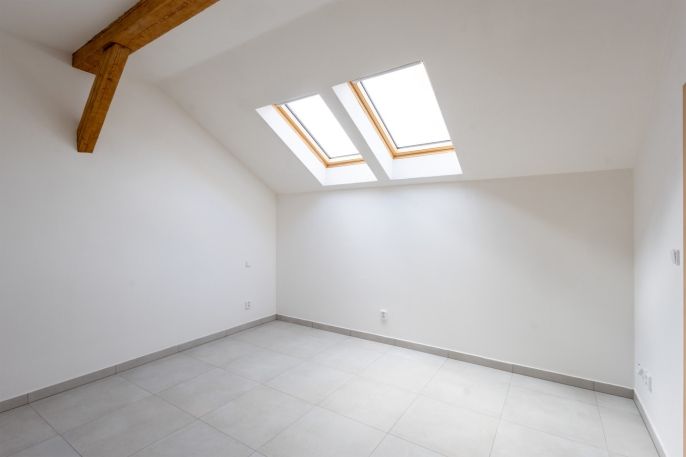 Pronájem, Byt 2+kk, Zákupy