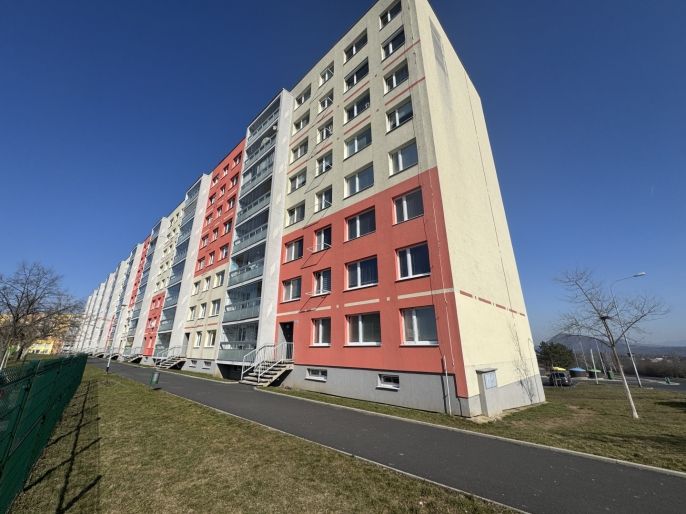 Prodej, Byt 4+1, Most