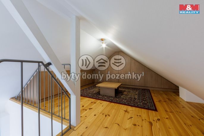 Pronájem, Byt 4+kk, Karlovy Vary