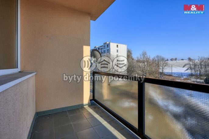 Pronájem, Byt 4+1, Rovná