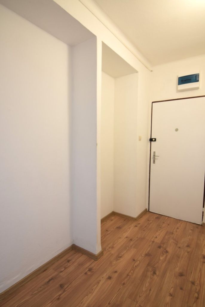 Pronájem, Byt 2+1, Zákupy