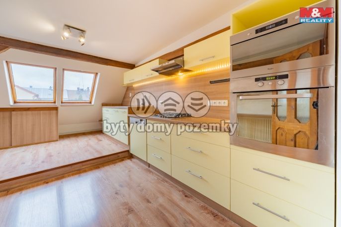 Prodej, Byt 3+1, Cheb