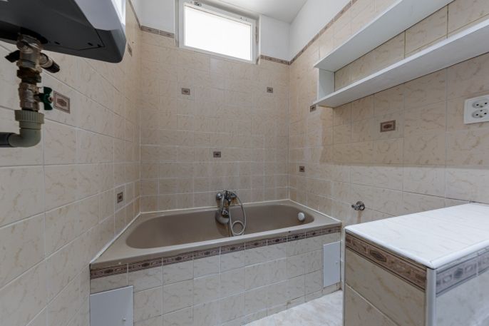 Prodej, Byt 2+1, Karlovy Vary