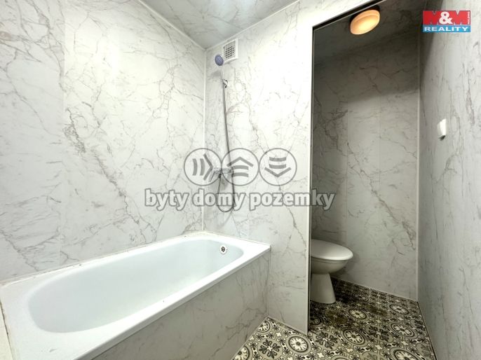 Pronájem, Byt 1+1, Klášterec nad Ohří