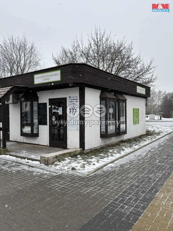 Pronájem, Obchod a služby, Pardubice