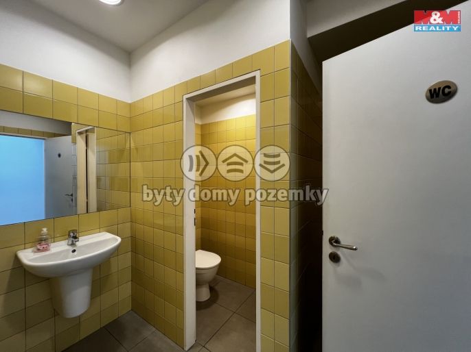 Pronájem, Kancelářský prostor, Nupaky