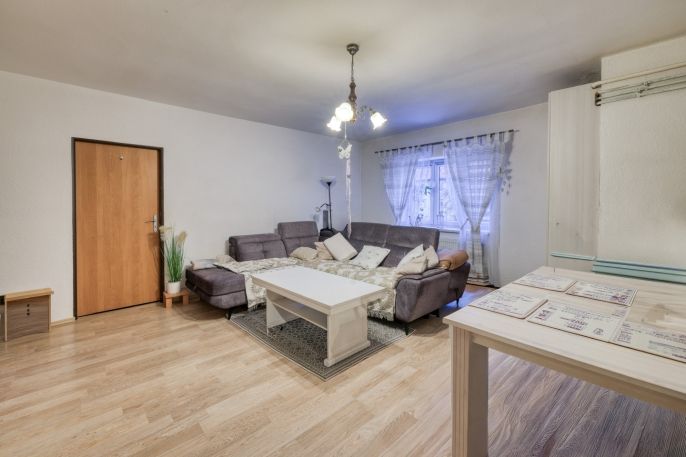 Prodej, Nájemní dům, Bečov nad Teplou