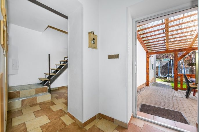 Prodej, Rodinný dům, Srby