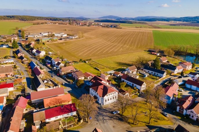 Pronájem, Byt 1+kk, Čermná