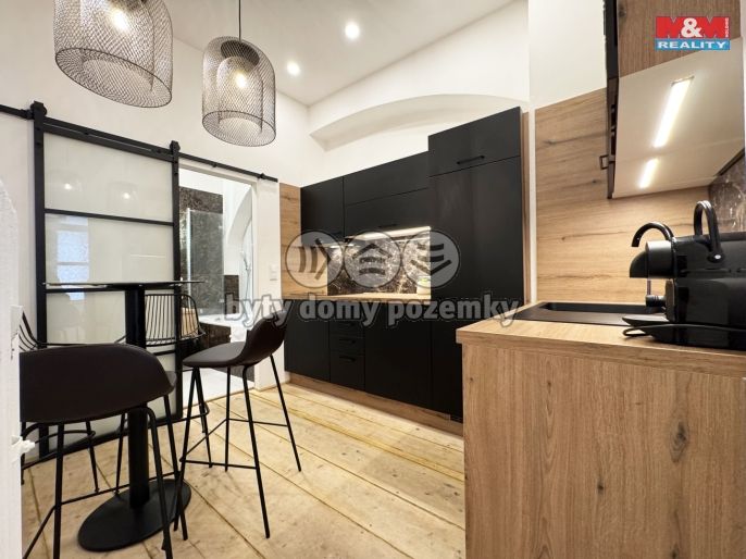 Pronájem, Byt 2+1, Karlovy Vary