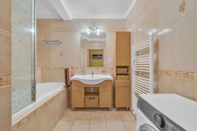 Pronájem, Byt 3+kk, Pardubice