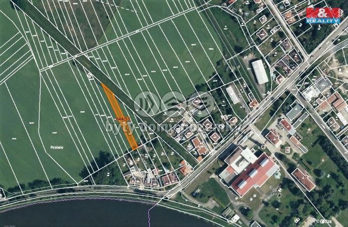 Prodej, Pole, Káraný