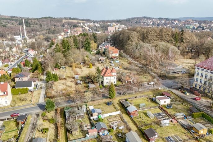 Prodej, Zahrada, Aš