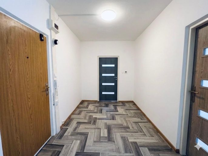 Pronájem, Byt 2+1, Chomutov