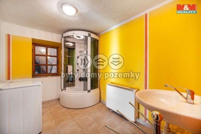 Prodej, Rodinný dům, Makov