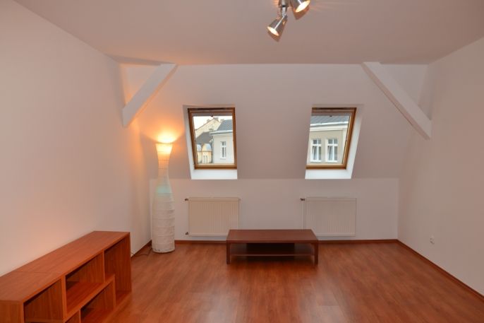 Pronájem, Byt 2+1, Teplice