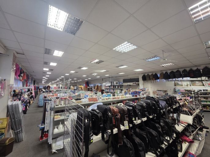 Pronájem, Obchod a služby, Praha