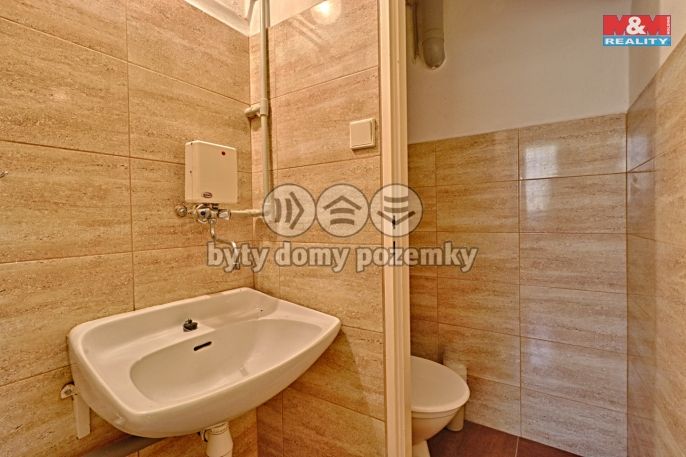 Pronájem, Obchod a služby, Čáslav