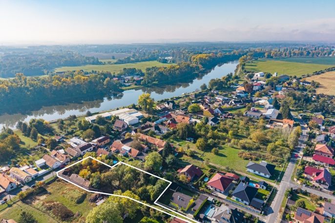 Prodej, Pozemek k bydlení, Nymburk
