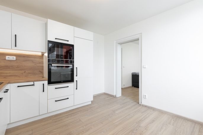 Prodej, Byt 3+1, Ostrava