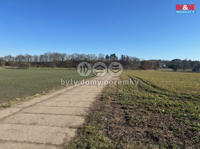 Prodej, Pole, Podbořany