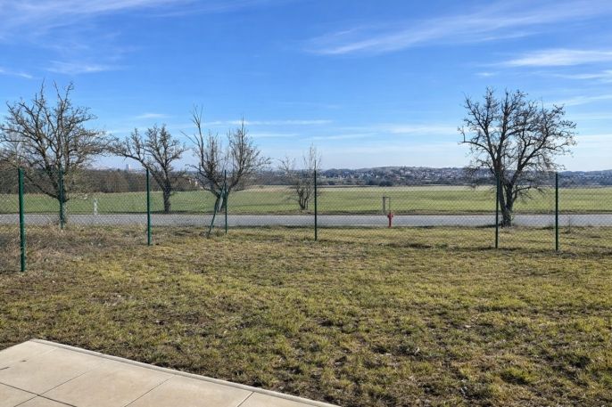 Pronájem, Byt 1+kk, Jinočany