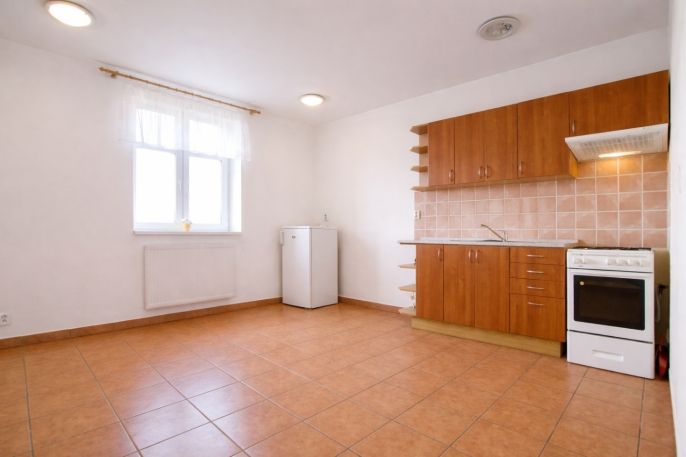 Prodej, Byt 4+1, Dolní Dunajovice