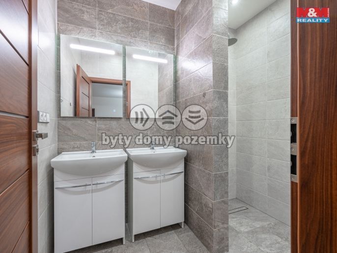 Prodej, Rodinný dům, Neustupov