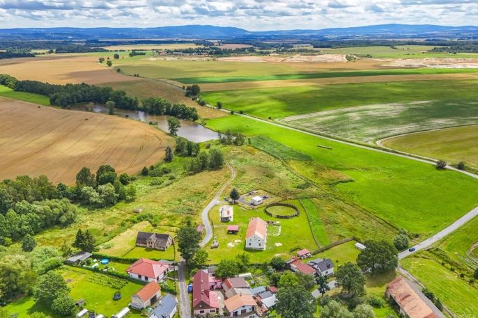 Prodej, Zemědělský objekt, Křižovatka