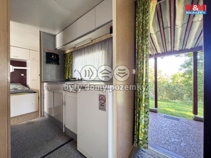 Prodej, Zahrada, Úterý