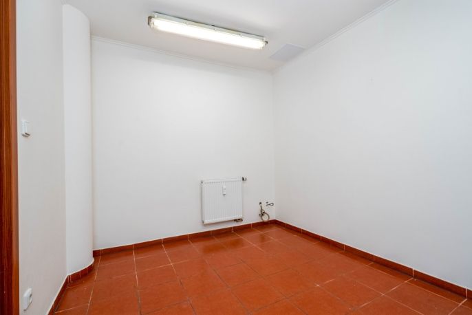 Pronájem, Obchod a služby, Praha