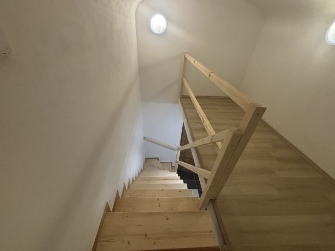 Pronájem, Byt 2+kk, Králův Dvůr