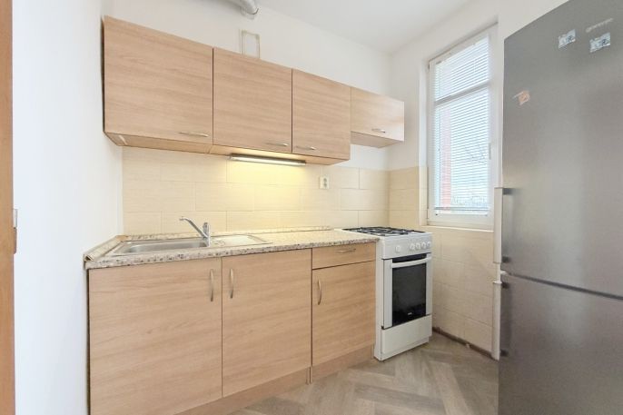 Pronájem, Byt 3+kk, Zlín