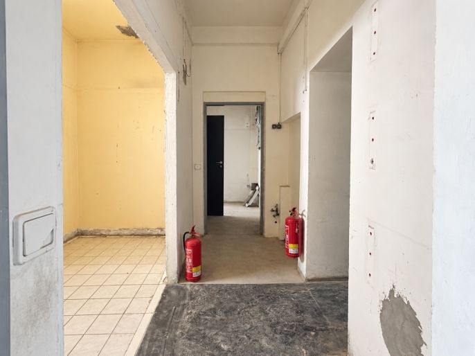Pronájem, Obchod a služby, Jesenice