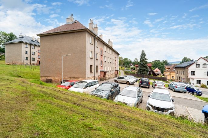 Prodej, Byt 2+kk, Bernartice