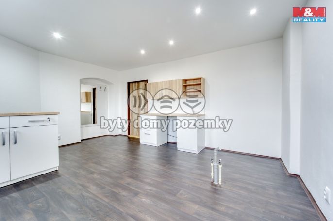 Pronájem, Obchod a služby, Kralovice