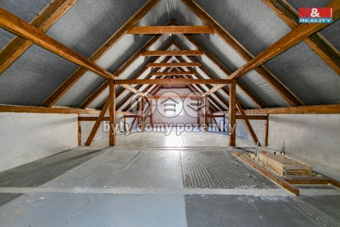 Prodej, Rodinný dům, Teplá