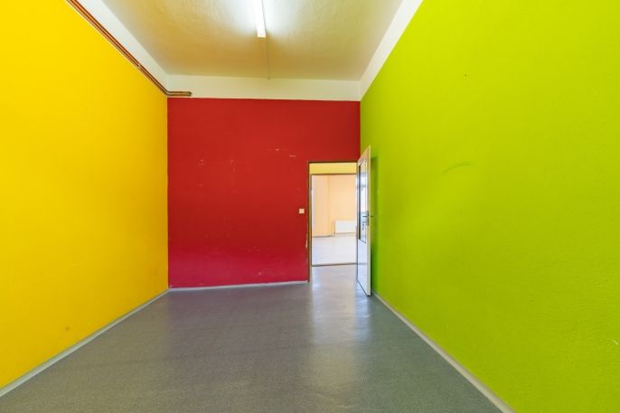 Prodej, Obchod a služby, Cheb