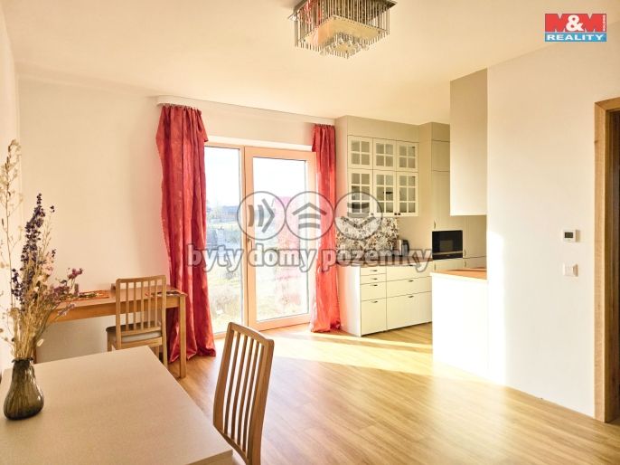 Pronájem, Byt 1+kk, Bradlec