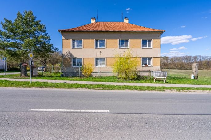 Prodej, Nájemní dům, Dymokury