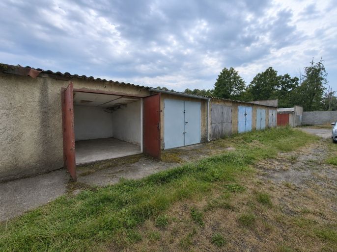 Prodej, Garáž, Cheb
