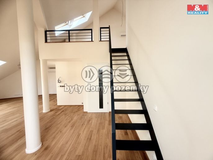 Prodej, Byt 2+kk, Praha
