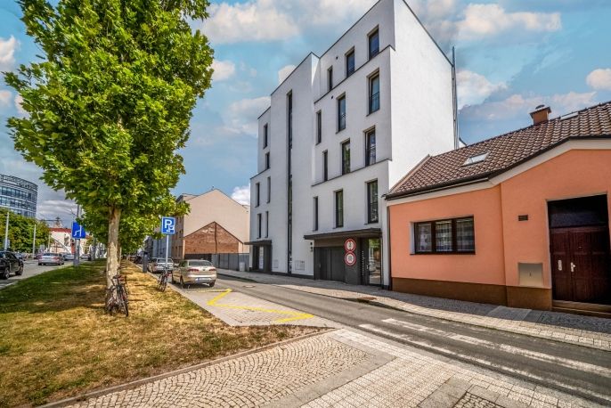 Prodej, Byt 2+kk, Hradec Králové