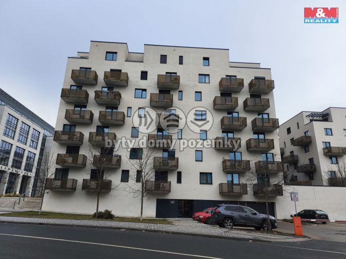 Pronájem, Byt 1+kk, Praha