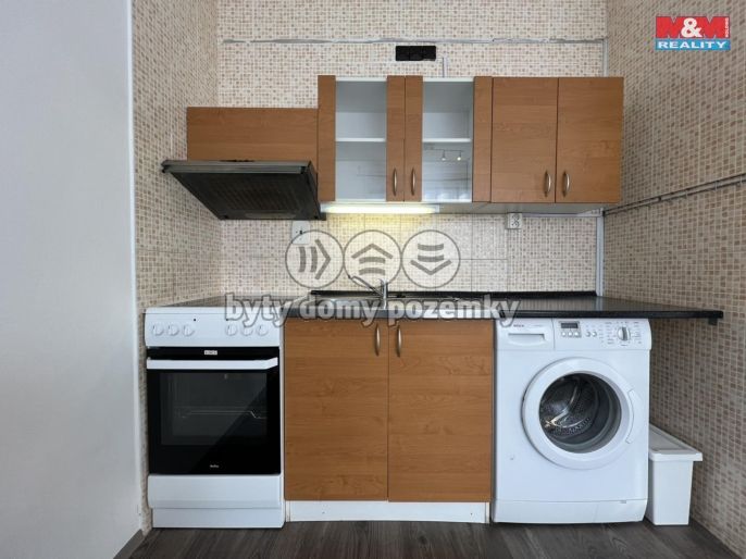Pronájem, Byt 1+1, Děčín
