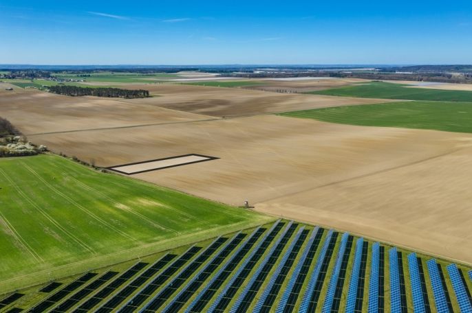 Prodej, Pole, Benátky nad Jizerou
