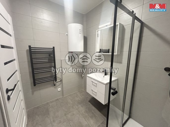 Pronájem, Byt 2+kk, Louny