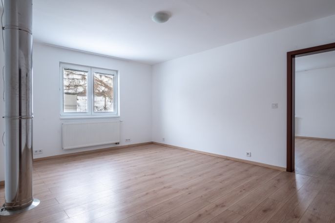 Prodej, Obchod a služby, Šumavské Hoštice